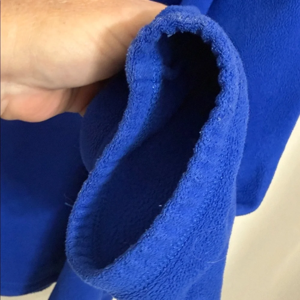 Men's Blue Half-Zip Fleece Sweater. XXL